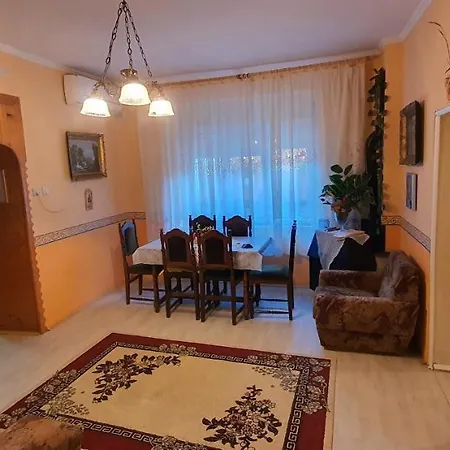 Apartman Lama * فردنيك